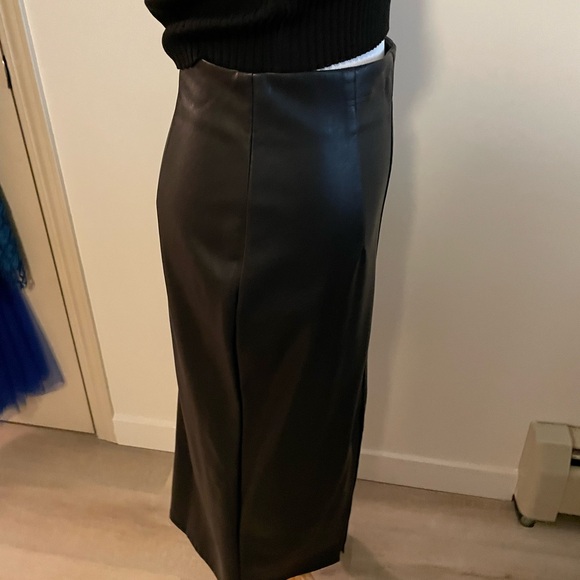 Zara faux leather high waisted pencil skirt NWOT - Picture 5 of 11